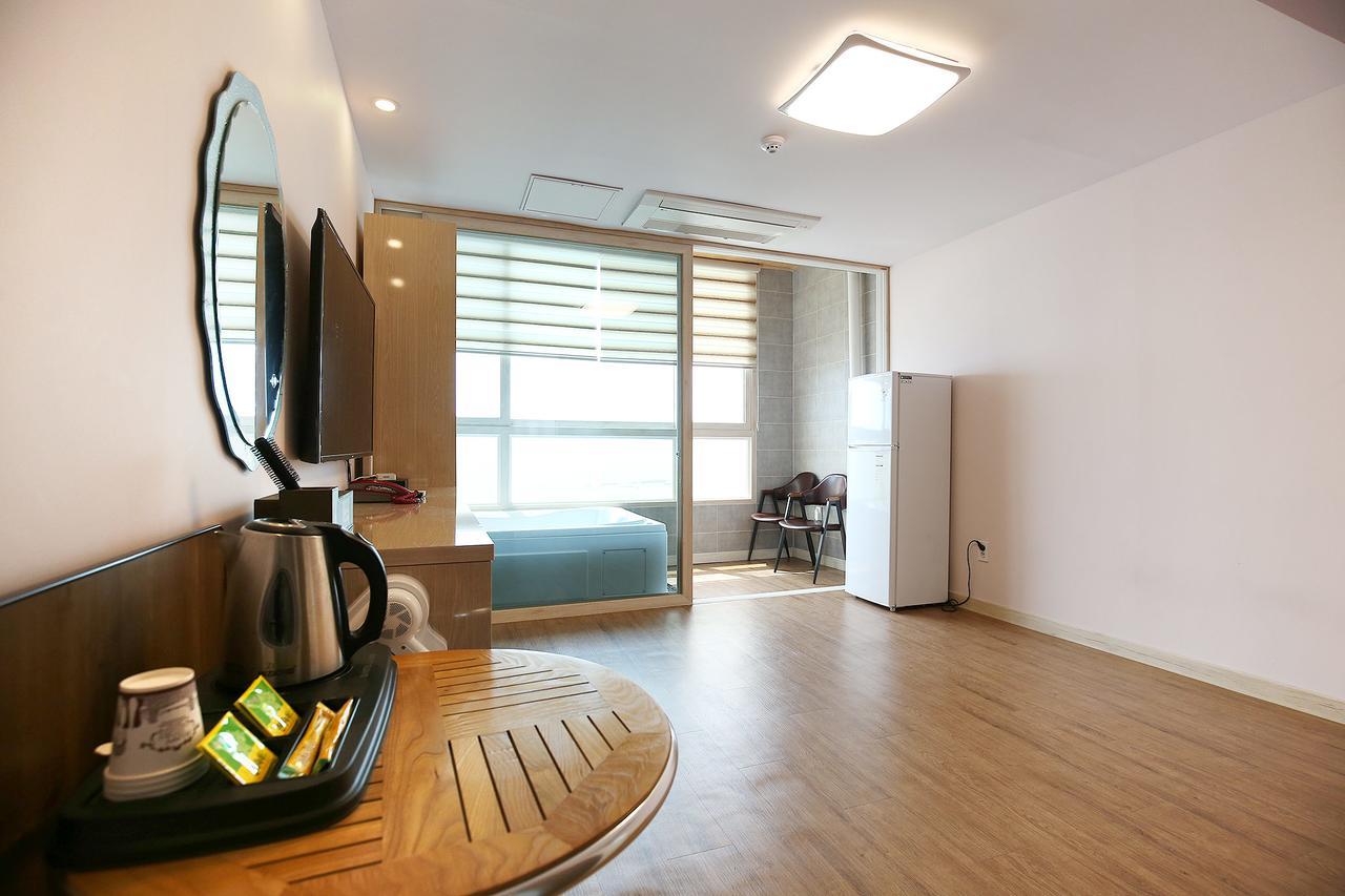 Hotel Lohas Борьонг Екстериор снимка